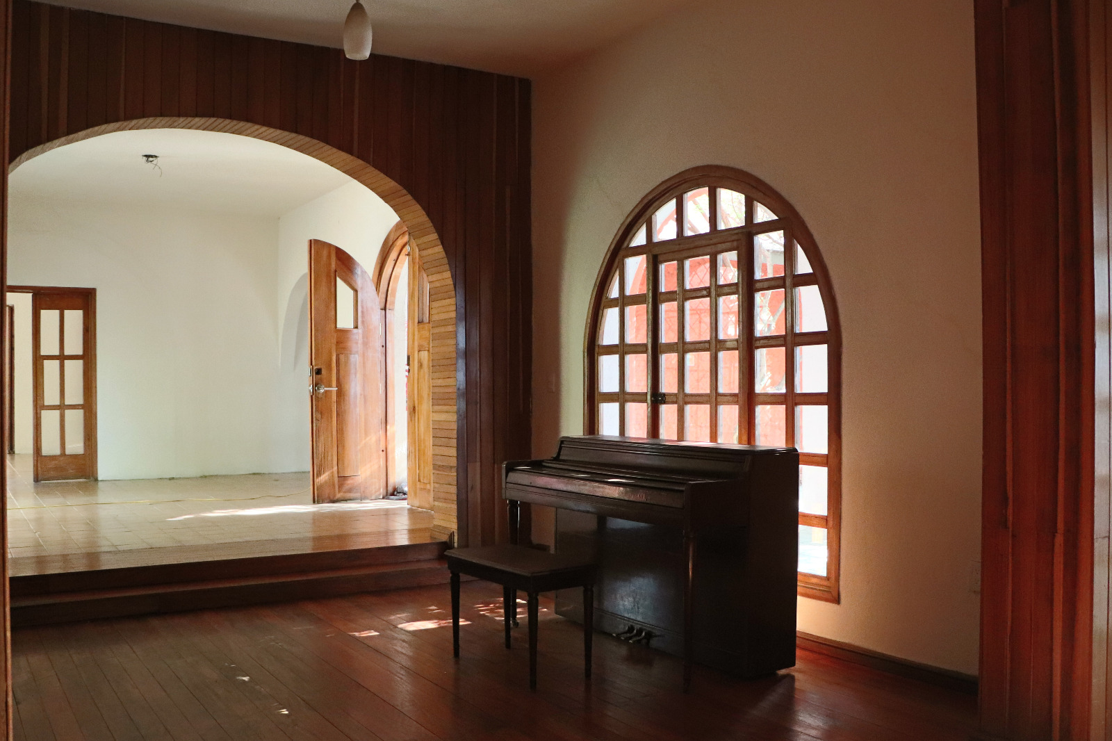 COMMERCIAL HOUSE FOR RENT IN BRENAMIEL OAXACA